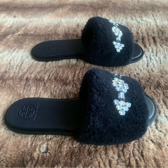 Tory Burch Aspen Embellished Shearling Slides - Picture 4 of 8